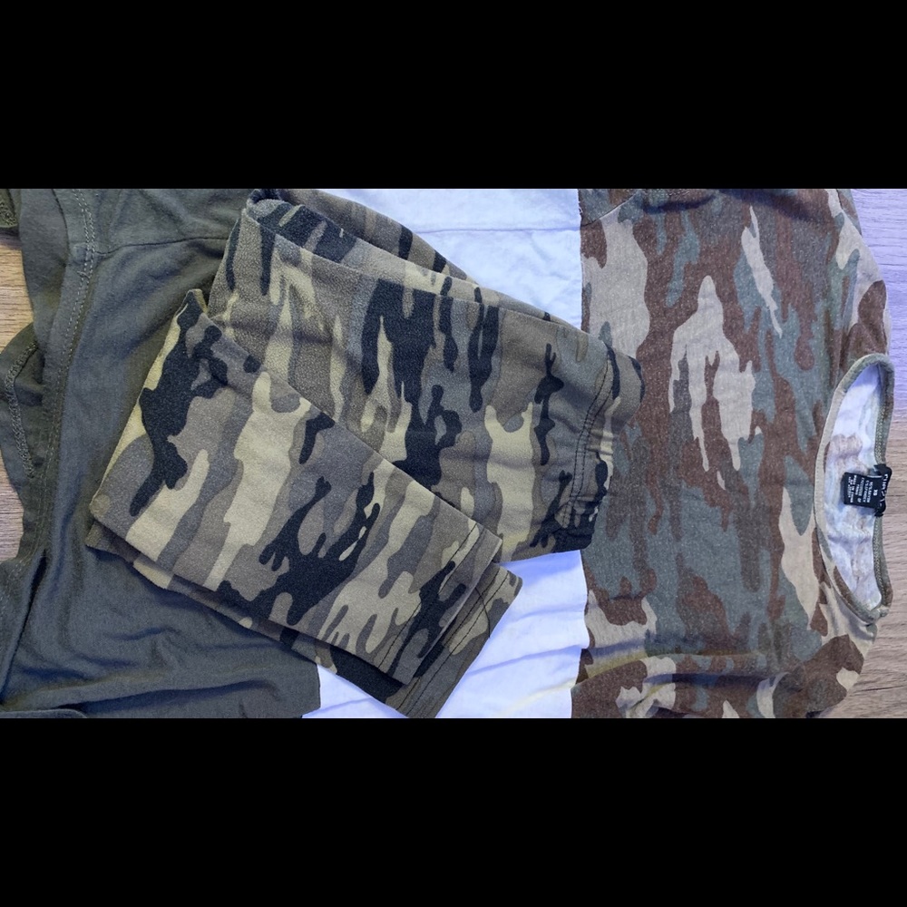 CAMO RUE 21 SHIRT AND LEGGING SET